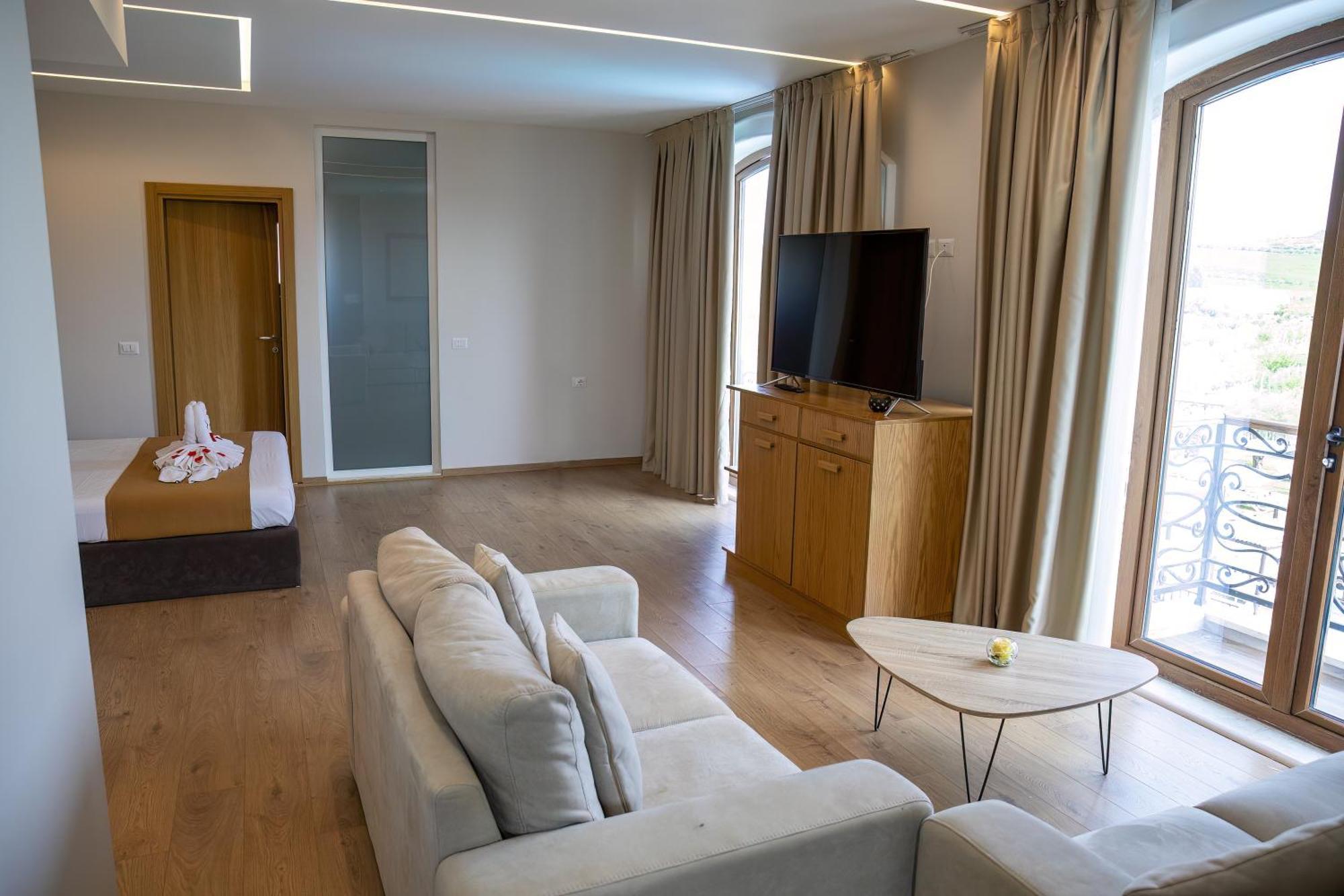 Vinea Resort Дуррес Экстерьер фото