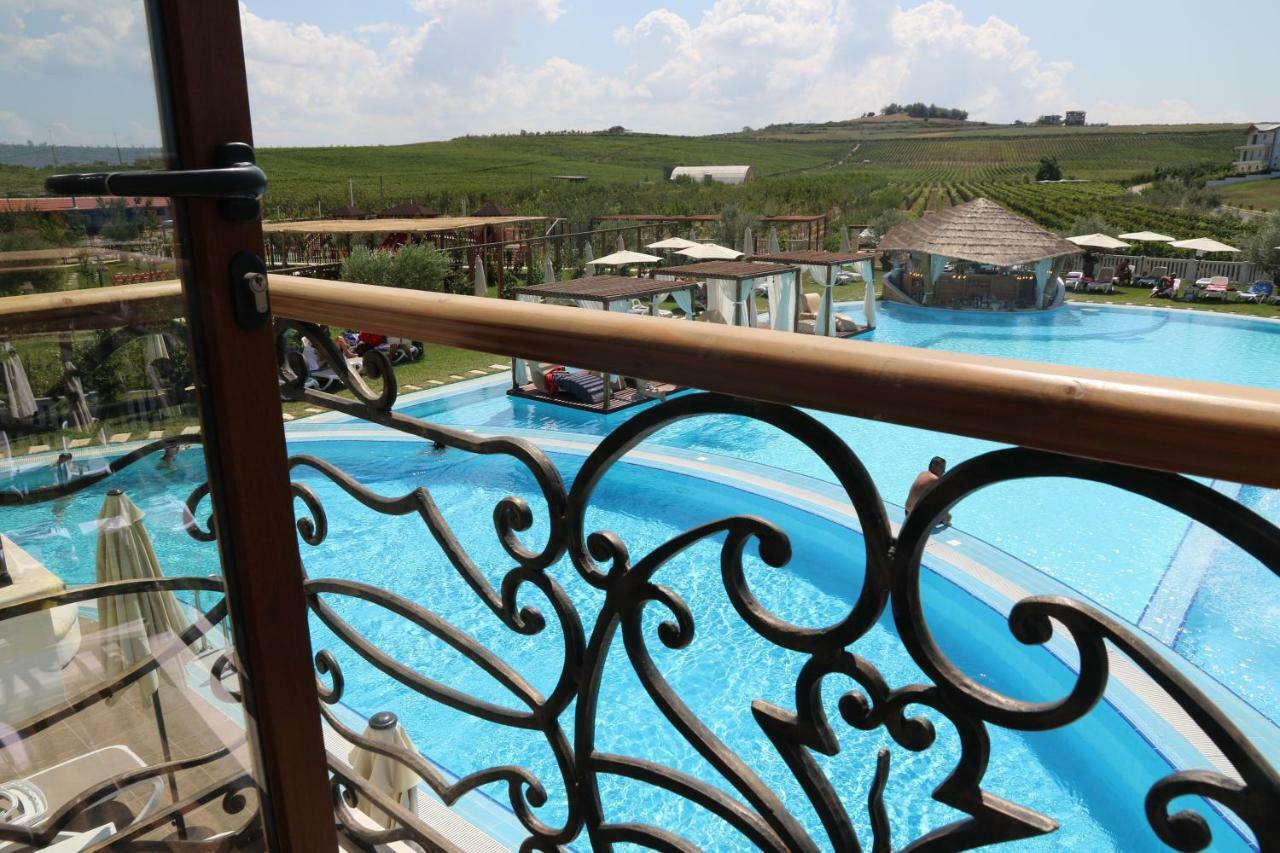 Vinea Resort Дуррес Экстерьер фото